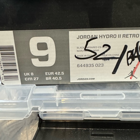 Jordan hydro II retro Blk red new in box - Picture 3 of 7